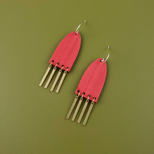 Lor Wooden Fringed Earrings- Classic Red