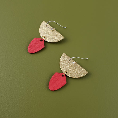 Jan Wooden Earrings- Classic Red